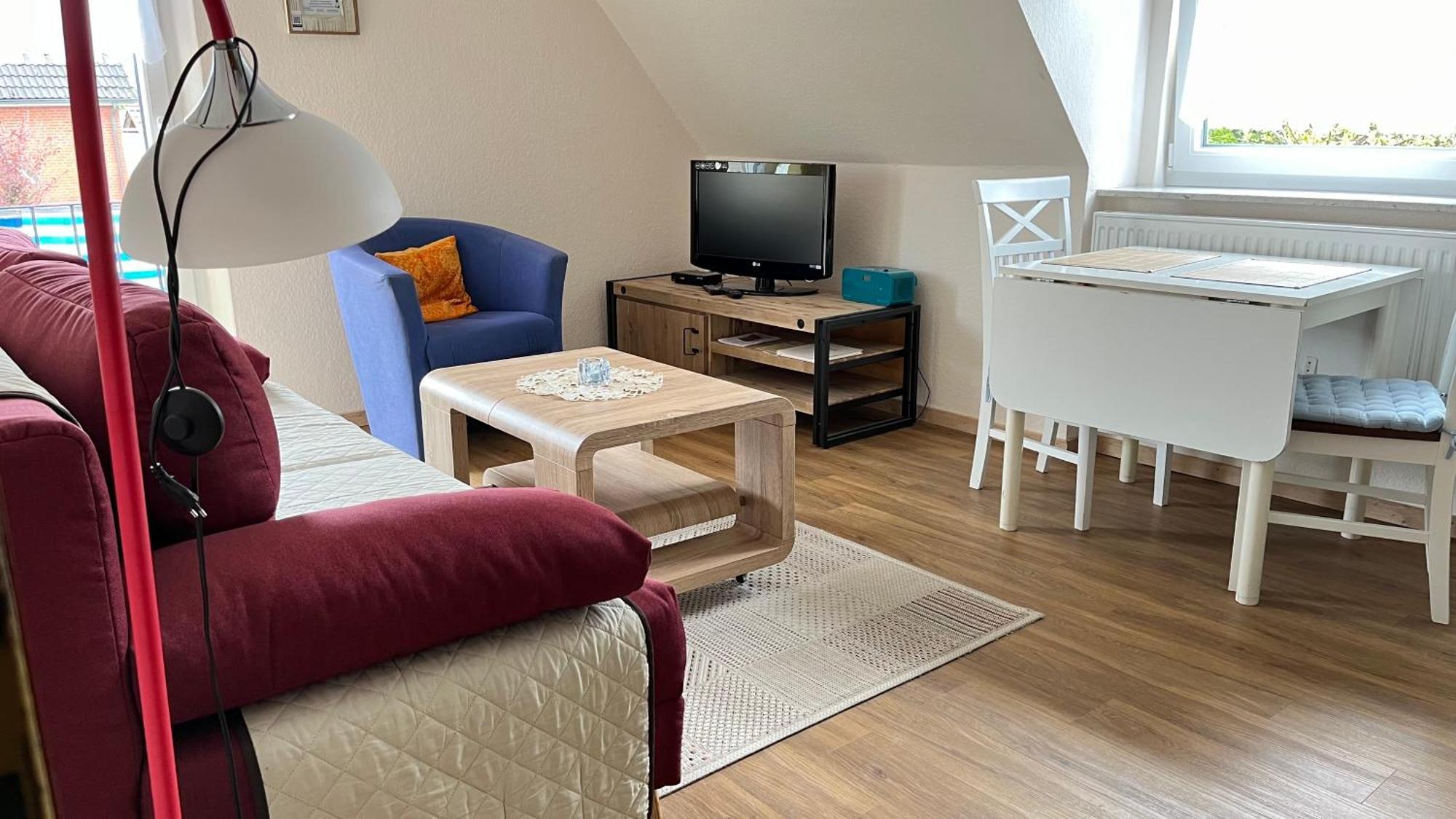Wohnung 2 Mit Balkon- Haus Annegrete Езенс Екстериор снимка