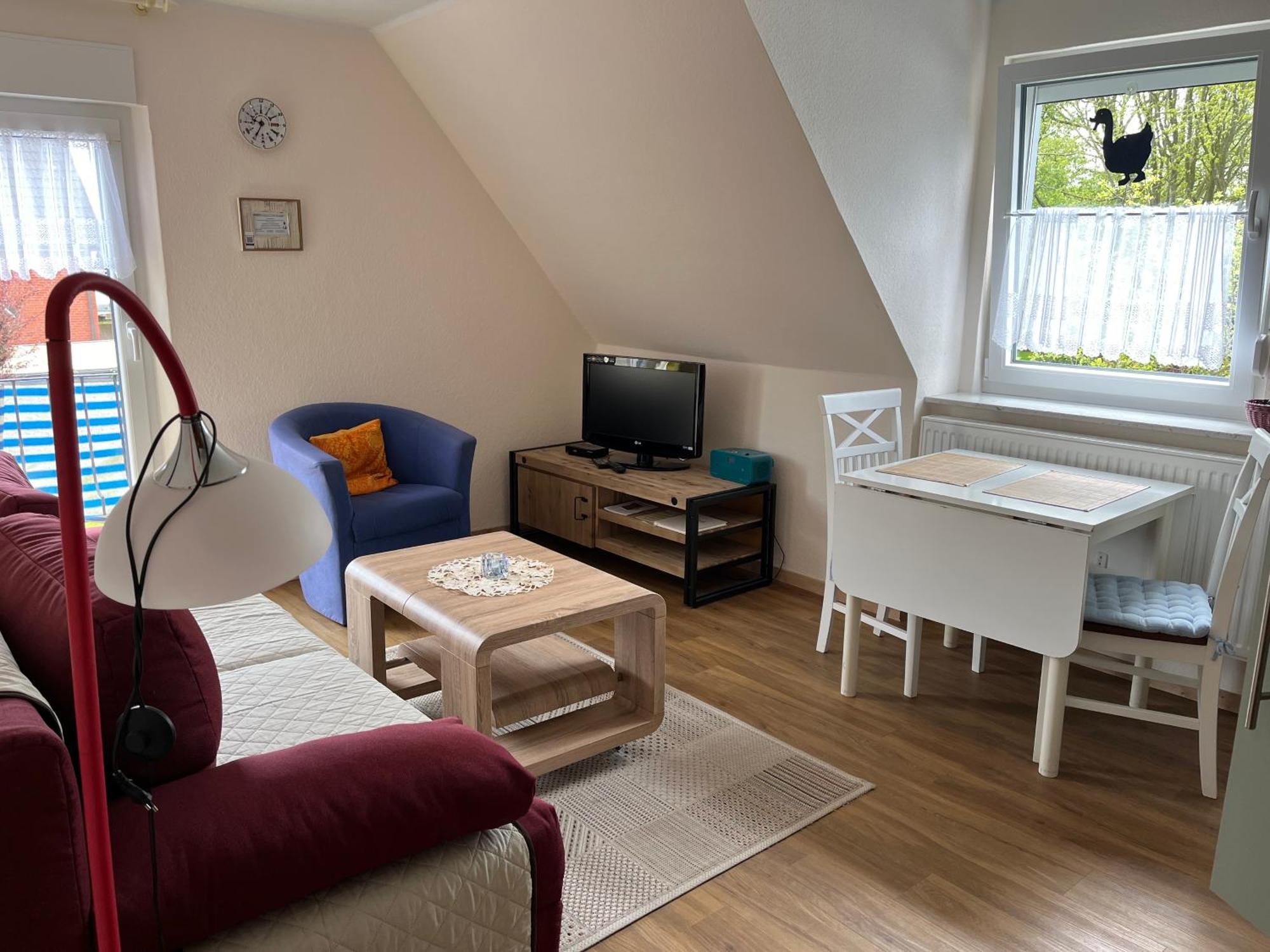 Wohnung 2 Mit Balkon- Haus Annegrete Езенс Екстериор снимка